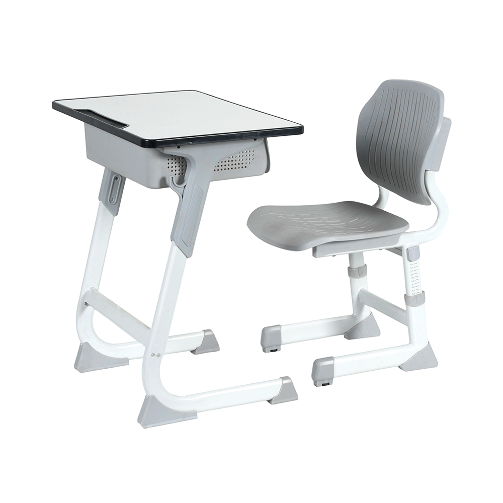 浅绿色儿童友好型高度可调人体工学桌椅套装带储物架