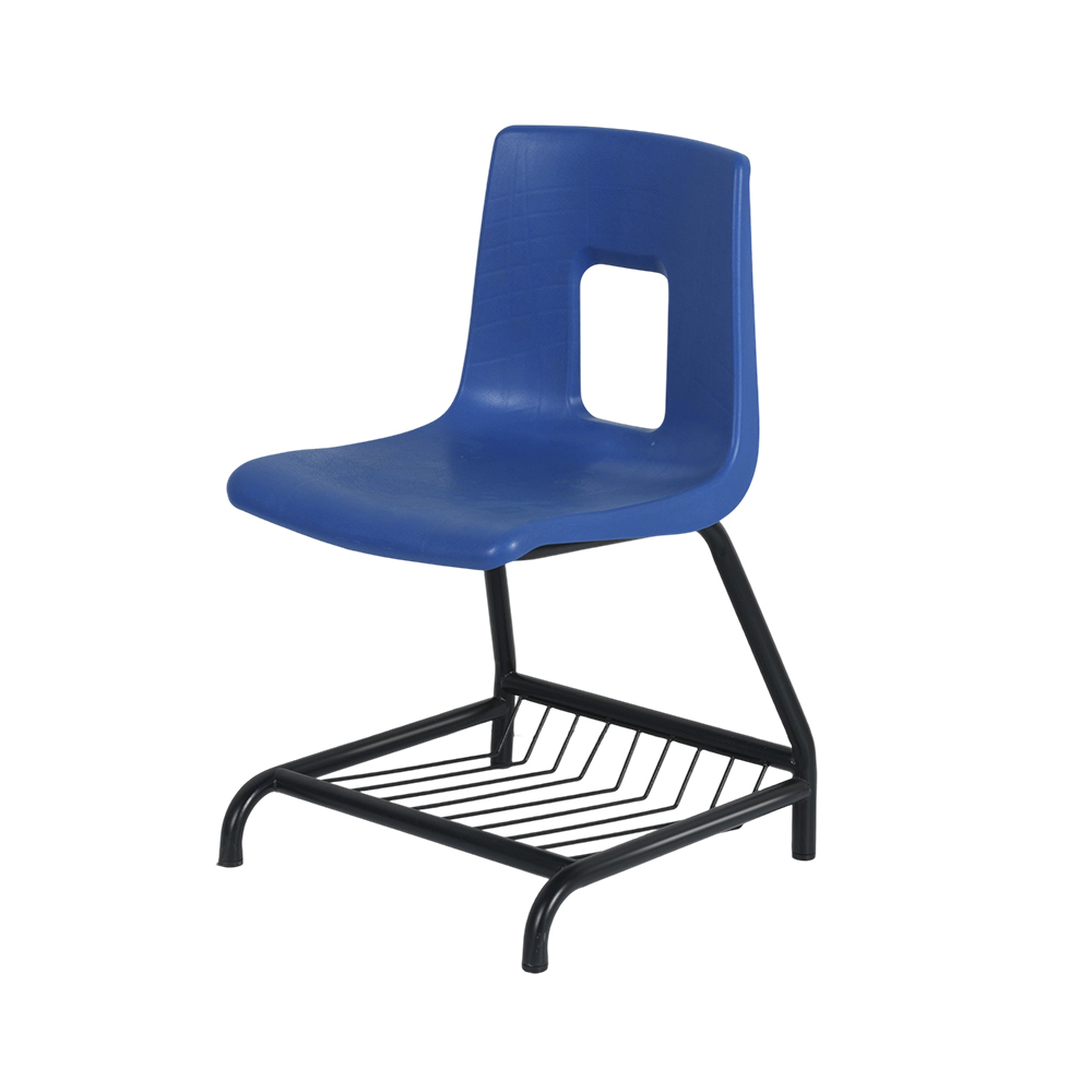 生动蓝塑料学校椅配黑色金属支架